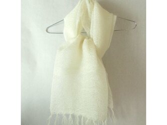 ２）手織り・白モヘアストール・ミニサイズ・シンプル・ふわふわの画像
