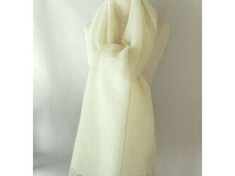 １）手織り・白モヘアストール・無地・シンプル・ふわふわの画像