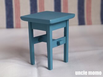 ドール用サイドテーブル（色：ウィンタースカイブルー）　1/12ミニチュア家具の画像
