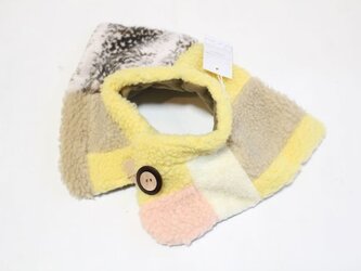 patch attached collar c/#yellowの画像