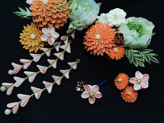 つまみ細工成人式・婚礼用髪飾り(quarter咲の西洋薔薇)の画像