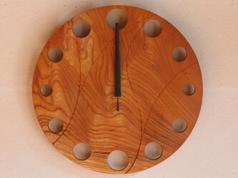 無垢の木の電波掛け時計　けやき　０１００の画像