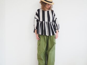 French linen big stripe gather blouse BLACKの画像