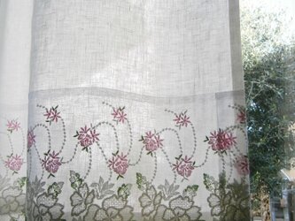 花刺繍lace×linen tabstyleの画像