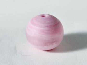 ガラスアクセサリー【薄紅梅】縞の小石　L272の画像