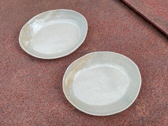 マット灰釉カレー皿の画像