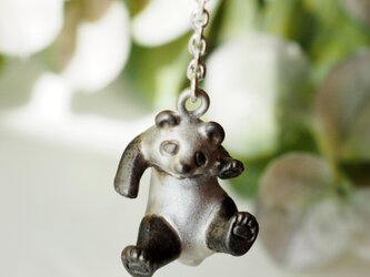 カンフーパンダピアス（フックタイプ） 片耳の画像