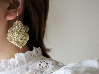 pear * lace crochet beads ear cuffの画像