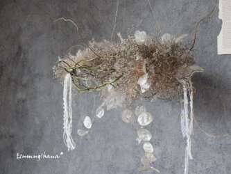 wreath [squall] №3　ルナリアとブルーファンタジアのフライングリース　ドライフラワーリースの画像