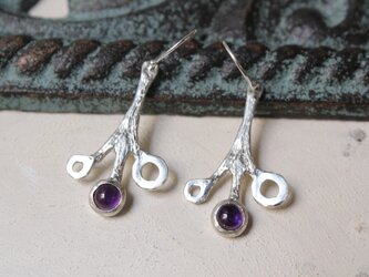 小枝のピアス　アメジスト/silverの画像