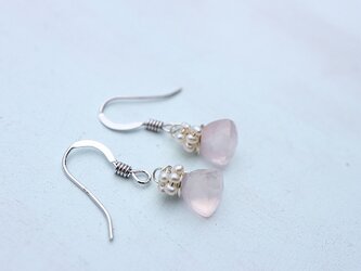 桜＊ローズクォーツ＊淡水パール＊トリリオン＊シルバーピアス＊no.642の画像