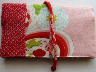 ６９８３　絞りと花柄の着物で作った和風財布・ポーチ　＃送料無料の画像