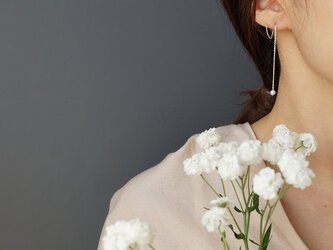〔Silver925〕1つの穴でダブル見えパールピアスSV(TM-E057)の画像