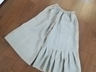 ダーク生成りリネンアシンメトリーガウチョパンツの画像