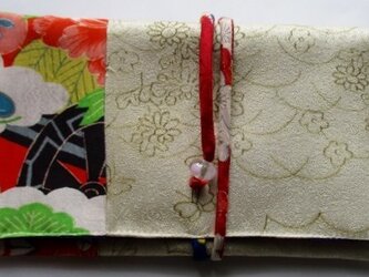６９９６　花柄の着物で作った和風財布・ポーチ　＃送料無料の画像
