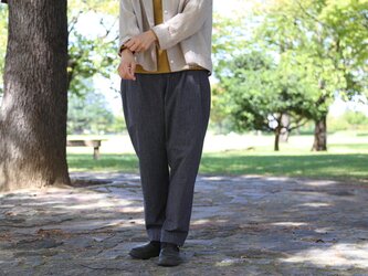 Lサイズ【期間限定価格】⚪︎丈夫で奥ゆかしい縞模様⚪︎亀田縞ころねズボン（濃灰色）の画像