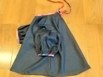 リネン&リバティパフスリーブトップス(濃紺)の画像