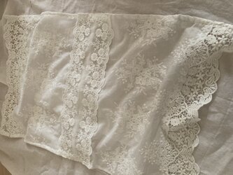 ✳︎ハンドメイド✳︎コットンスカラップ刺繍のフリークロスレースの画像