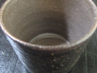 そば釉薄がけの赤土湯のみの画像