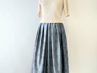 着物リメイク　タックスカート　ダンガリー風に花の画像