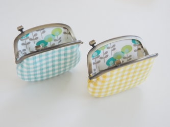 ■横ひねりがま口コインケース / ギンガムチェック■ panier(gch-gy)の画像