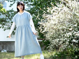Linen＆Organiccottonガーゼ　ゆったり半袖ロングワンピース【ジュニパーベリー染／ボタニカルダイ】の画像