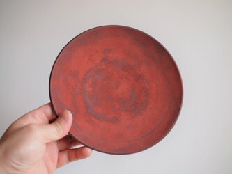 赤い土の6寸皿の画像