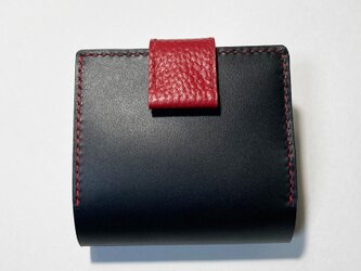 牛革の二つ折り財布（ブラック×ダークレッド×ゴールド）の画像