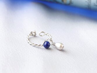 Twist Dangle Cuff（ラピスラズリ×淡水パール）の画像