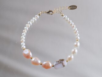 Copper pink opal & perla bracelet：コッパーピンクオパールブレスレット　淡水真珠の画像