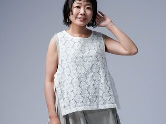 【soco】限定品! 純白レースの虜になります。エンブロイダリーレース　ベスト / 白色 h012l-wht1の画像