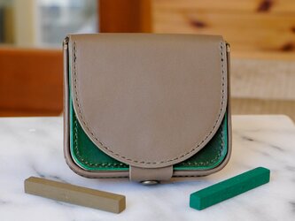 箱型のミニ財布　No.1　ブッテーロの画像