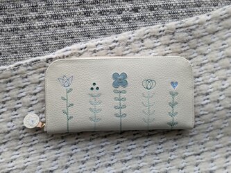 刺繍革財布『shuwa-shuwa』ホワイトクリーム×ミントグリーン（牛革）スリム型ラウンドファスナーの画像