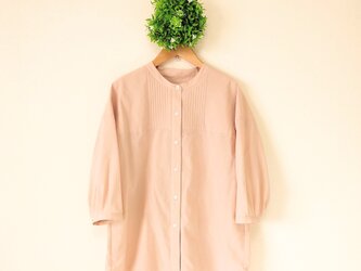 ピンタックチュニックブラウス  ピンクベージュ Ｍ～Ｌサイズの画像