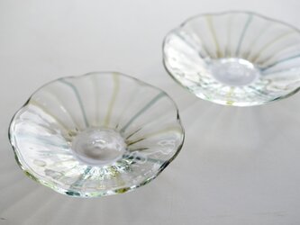 ラインの小皿の画像