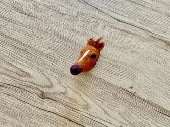 馬の顔ブローチの画像