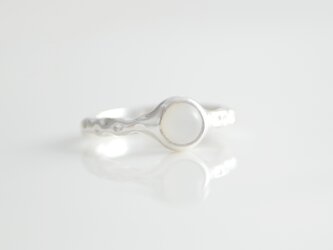 ホワイトムーンストーンの指輪