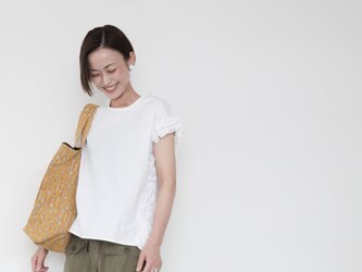 夏のお出かけセット / frill tops white  and kinchaku bagの画像