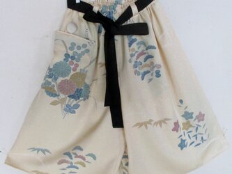 ７１６６　花柄の着物で作ったキュロットスカート＃送料無料の画像