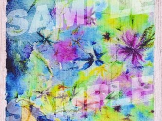 木のポストカード『花のトランペット』の画像