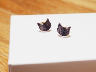 猫ピアス（キジトラ）の画像