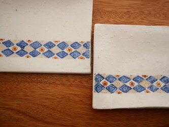 小花紋様 四角皿 2枚組の画像