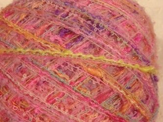 引き揃え糸　ピンク紫ノット　80ｇの画像