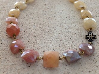 Luxeのブレスレット     暖色のサファイアの画像