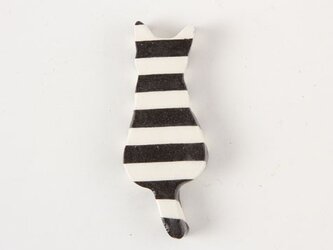 縞々猫箸置き（白黒）の画像