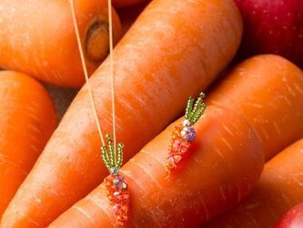 『野菜モチーフのアクセサリー/ネックレス 』 carotteの画像