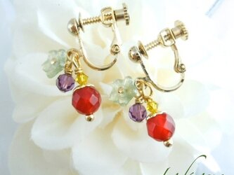 カーネリアンとお花のイヤリング♪の画像