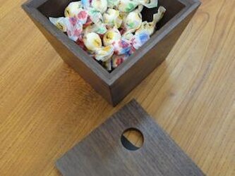 お菓子ＢＯＸの画像