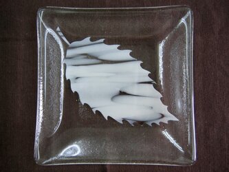 冬の葉っぱガラス皿　ＳＤ３８４の画像