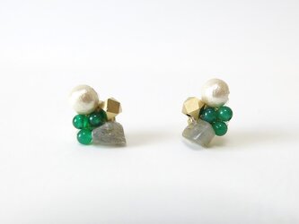 コットンパール×天然石のコラージュピアス No.666の画像